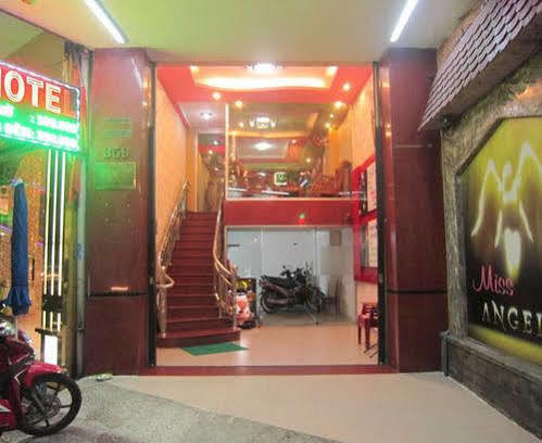 Thuy Tien Hotel ホーチミン市 エクステリア 写真